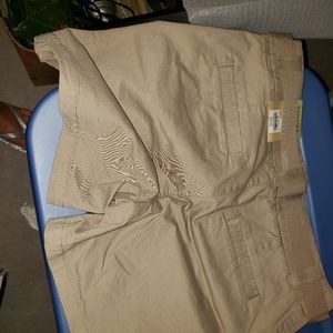 SONOMA Beige Shorts brand New with Tags